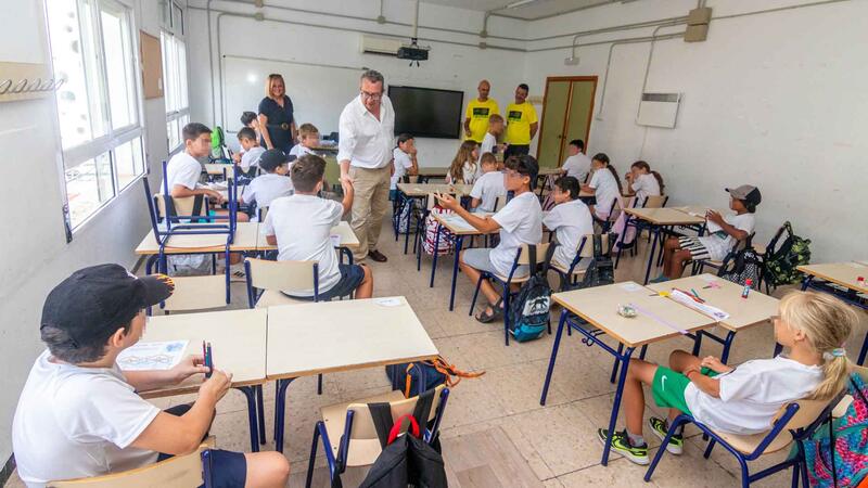 visita al Programa de Verano de Juventud