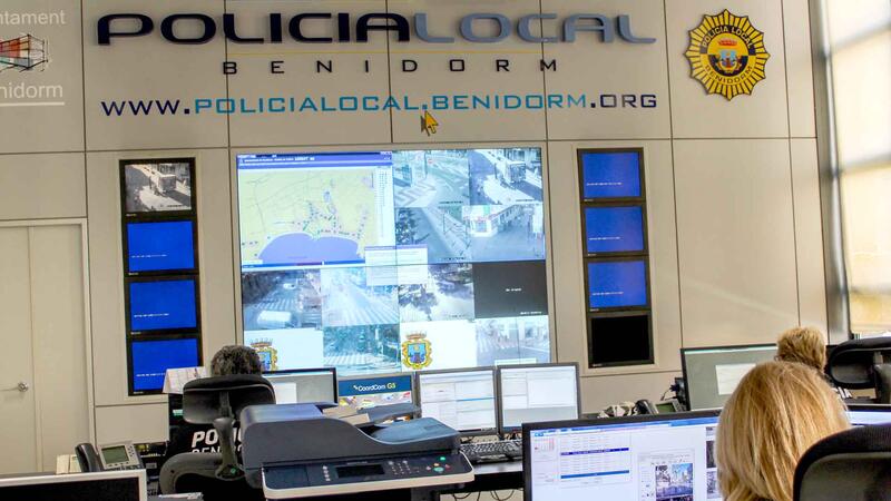 policía local operativo 1 agosto cámaras control tráfico