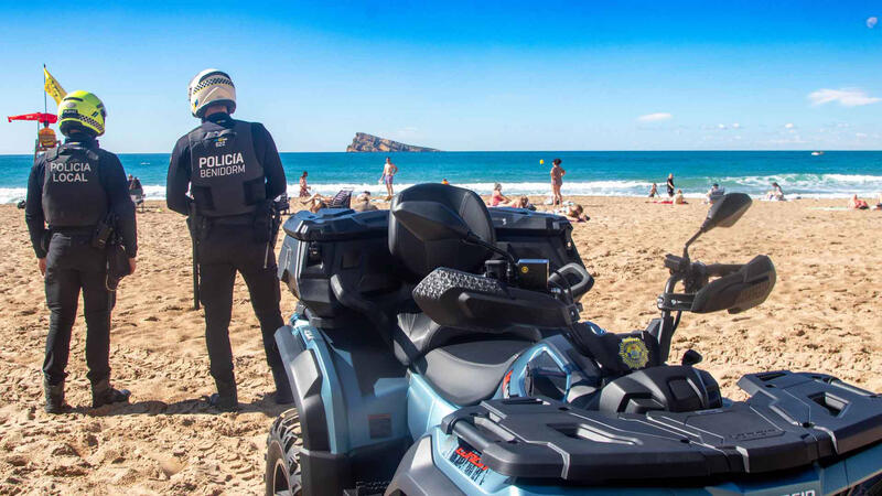 Benidorm impulsa la cobertura de 25 nuevas plazas de agente para la Policía Local 