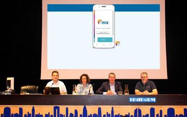 El Ayuntamiento amplia su comunicación con los vecinos con una nueva aplicación para móviles
