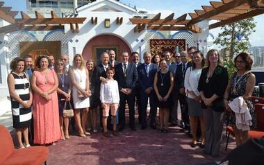 Toni Pérez ressalta en el 9 d'Octubre "l'esforç i el treball de tots per a fer de Benidorm una ciutat millor"