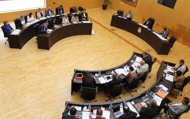 Los portavoces acuerdan dar cuenta al pleno del acta de pago y ocupación de una parcela en El Moralet