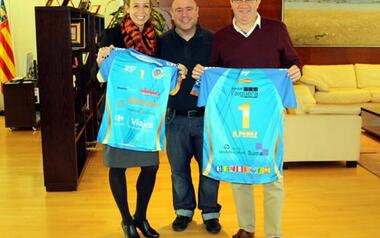 El Club Voleibol Playas de Benidorm traslada al alcalde y la concejal de Deportes los detalles de la nueva temporada