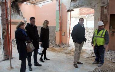 Culmina l'enderrocament interior de l'antiga Llar del Pensionista