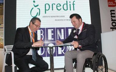 Benidorm senta les bases per a posicionar-se com la destinació de sol i platja més accessible d'Espanya