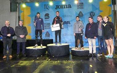 Edwin de Vries and Elinor Kirk prevail in Benidorm Half Marathon