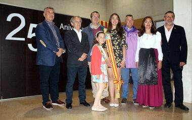 Una exposició repassa la figura de Bernat de Sarrià i els 25 anys d'escenificació de la Carta de Poblament