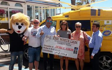 The White Lion y Benidorm Charity Rally donan más de 2.500 euros al Doble Amor