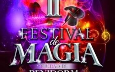 Trucs, il·lusionisme i reptes impossibles omplen els carrers de Benidorm este cap de setmana en II Festival de Màgia