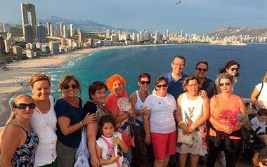I Marcha Contra el Olvido en La Cala de Benidorm a beneficio de AFA Marina Baixa