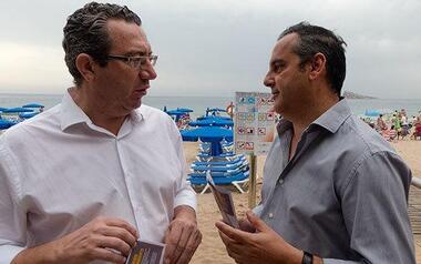 Benidorm informa sobre cómo pasar un buen día de playa y alerta de actividades no autorizadas