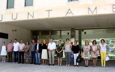 Benidorm muestra su firme condena a la violencia de género con un minuto de silencio