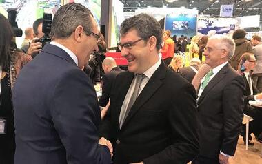 Benidorm promociona su oferta en la feria de turismo del Reino Unido, su principal mercado emisor