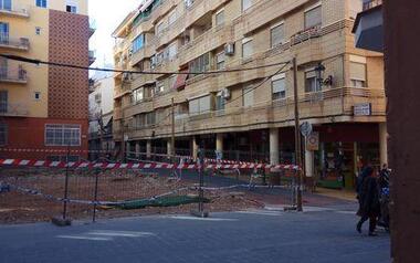 Compromís pide mejoras en dos solares del centro de Benidorm