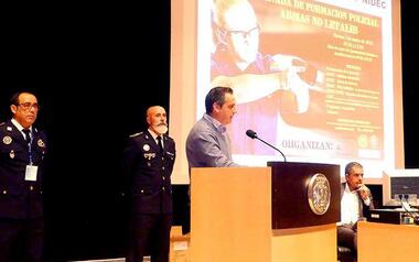 La Policía Local de Benidorm celebra este domingo el 174 aniversario de su fundación 