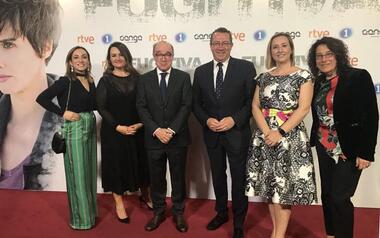 Benidorm asiste al preestreno de la nueva serie de RTVE protagonizada por Paz Vega y filmada en la ciudad