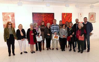 ‘Nosaltres i el roig’, exposición de pintoras de Benidorm en la Casa del Fester