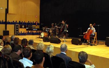 Benidorm Music Jazz starts with fusion sounds and audience success