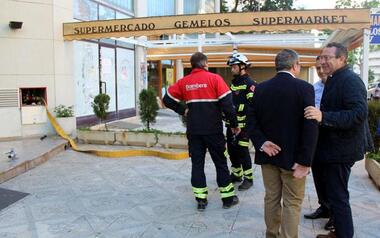 Los bomberos inician las inspecciones de los sistemas de extinción de los edificios en altura para garantizar su funcionamiento