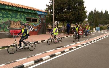 The Bike Adult School starts in the Children's Traffic Park