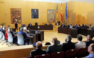 Benidorm commemorates its foundation with an institutional plenary