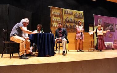 Tossal Teatre clausura la XXII Mostra de Teatre a l’Ensenyament en el salón de actos