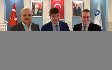La delegació espanyola a Turquia manté trobades de treball amb TUI i l'alcalde d'Antalya
