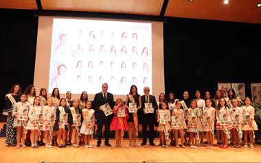La Comissió presenta la Revista Oficial de les Festes Majors Patronals