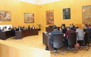 El pleno aprueba pedir la modificación del PORN de Serra Gelada para poder construir balsas de almacenaje de agua depurada 