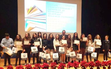 80 alumnes de Primària i Secundària reben premis extraordinaris i esments especials pel seu rendiment acadèmic