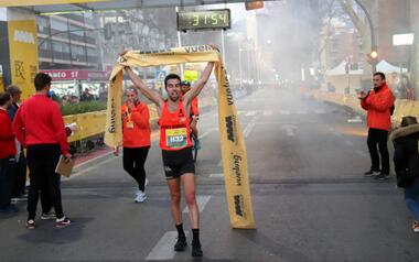 Hassane Ahoucher and Patricia Cabedo are winners of Vueling Benidorm Half 2019