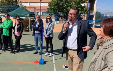 260 Alumnos de primaria del CEIP la Cala de Benidorm participan en la Carrera Solidaria a favor de Save the Children
