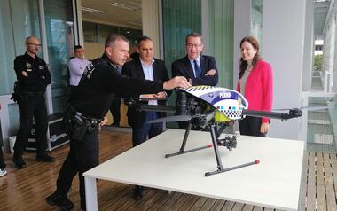 La Policía Local dispone de un nuevo dron con dos horas y media de autonomía de vuelo y cámara térmica 