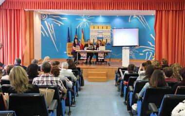 Profesionales del ámbito local asisten al curso de Igualdad sobre ‘La trata de mujeres y niñas con fines de explotación sexual’