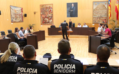 Benidorm incorpora 13 agentes interinos que reforzarán la plantilla de la Policía Local hasta final de año