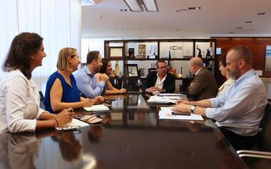 L'AVI desenvoluparà amb Turisme un diàleg tecnològic per a incorporar innovacions a la Xarxa de DTI dels municipis