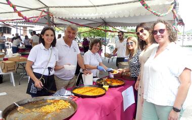 La muestra ‘Menjars de la Terra’ reparte más de 2.000 raciones de tradición y gastronomía