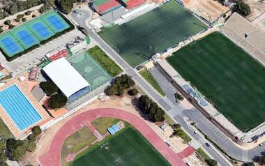 El PSOE reclama una zona de juegos infantiles en la Ciudad Deportiva Guillermo Amor
