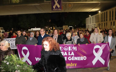 Benidorm marxa contra la violència de gènere