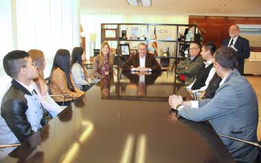 Recepció a alumnes colombians de Turisme que han completat el seu període de formació a Benidorm