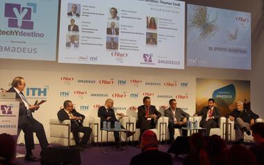The mayor identifies sustainable mobility, digital transformation and security perception as three keys of Benidorm