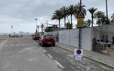 Comienza la renovación de la red hidráulica de la calle Aigües que mejorará el drenaje de aguas procedentes de los barrancos