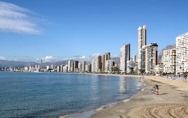 Benidorm inicia el trámite para viabilizar seis PRI’s de hoteles que quieren mejorar categoría e instalaciones