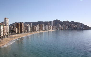 Benidorm DTI and its Smart Office, models in a SEGITTUR seminar for Central America
