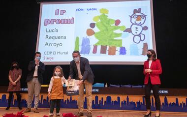 Educación y Cultura entregan los premios del XII Concurso de Postales Navideñas 
