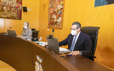 The plenary session approves the organization of beaches for March and April, which includes the subdivision and the increase in the rescue service