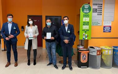 Els regidors de Comerç i Medi Ambient coneixen l’Estratègia de reciclatge de Mercadona...