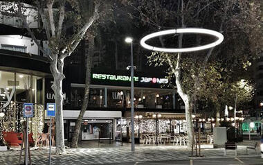 Benidorm begins on Monday the installation of the central lights of Mediterráneo avenue