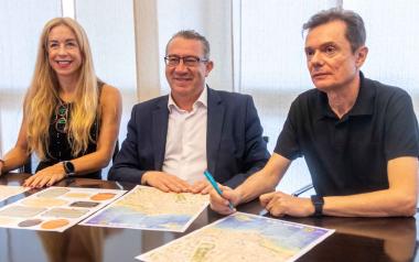 Benidorm lanza una tirada de 1.500 ejemplares de un nuevo plano turístico ilustrado por el artista Arly Jones 
