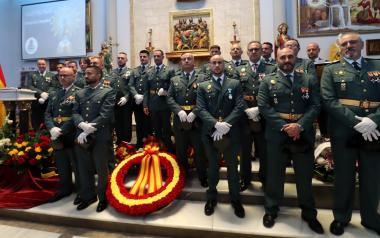 Benidorm abrigalla a la Guàrdia Civil en les celebracions de la Festa Nacional d'Espanya